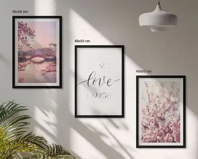 Tavelset med blommor och bro motiv för vägg ovanför soffa