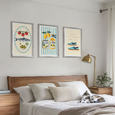 Tavelset ovanför soffa Bilder på livsstil med italienska smaker