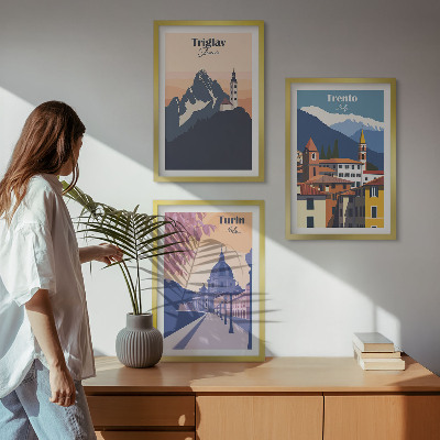 Tavelset ovanför soffa Bergarkitektur retro illustrationer