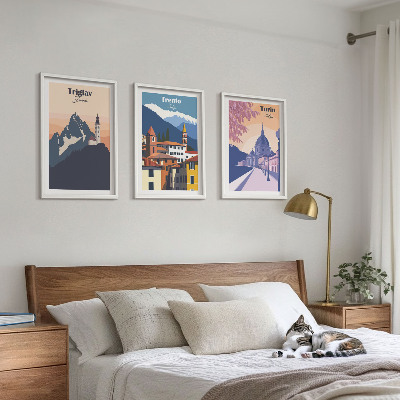 Tavelset ovanför soffa Bergarkitektur retro illustrationer