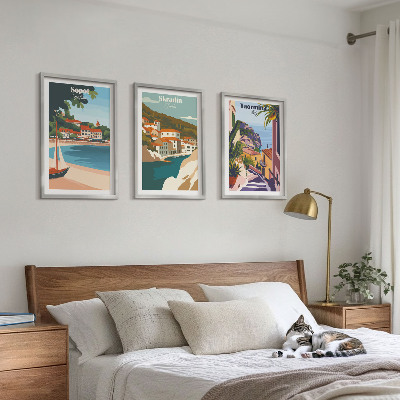 Tavelset ovanför soffa Illustrationer av kuststaden