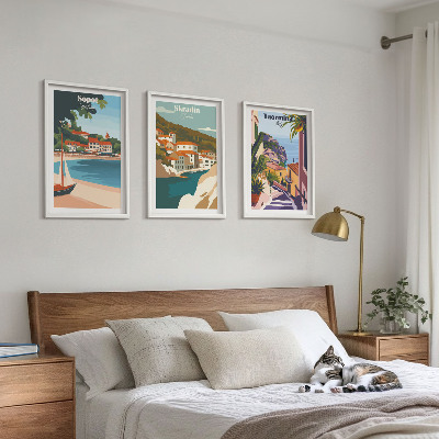 Tavelset ovanför soffa Illustrationer av kuststaden