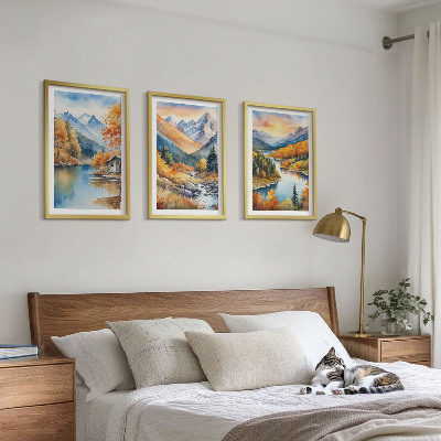 Tavelpaket med ramar Bergslandskap flod höst