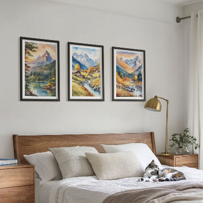 Tavelset ovanför soffa Berglandskap med en flod