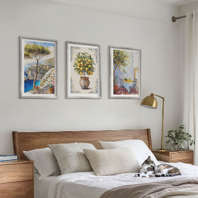 Tavelset ovanför soffa Bord med havscitronträd