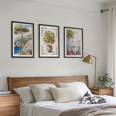 Tavelset ovanför soffa Bord med havscitronträd
