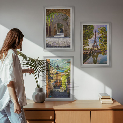 Set om 3 tavlor Gator med Eiffeltornets arkitektur