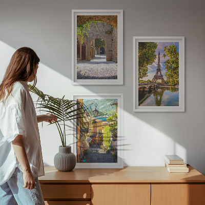 Set om 3 tavlor Gator med Eiffeltornets arkitektur