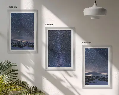 Tavelset för vägg ovanför soffa motiv med natthimmel, berg och stjärnor