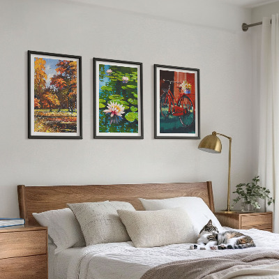 Tavelset ovanför soffa Höstfärger liljeterrass