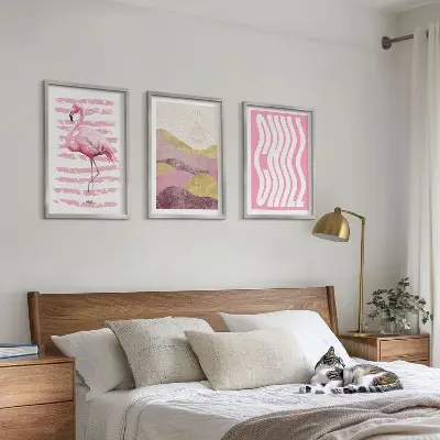 Tavelset med ramar rosa flamingo i pastellandskap