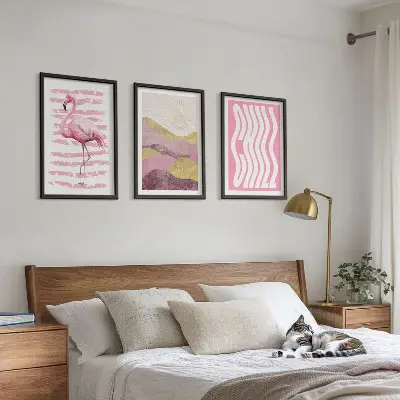 Tavelset med ramar rosa flamingo i pastellandskap
