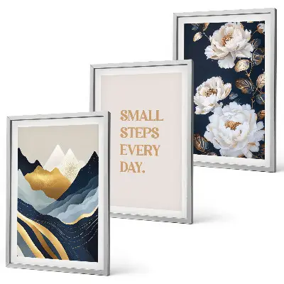Tavelset med abstrakta berg och blommor inspirerat motiv för väggen ovanför soffan