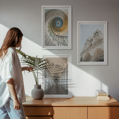 Set om 3 tavlor Spiraltrappa på katedralens fasad
