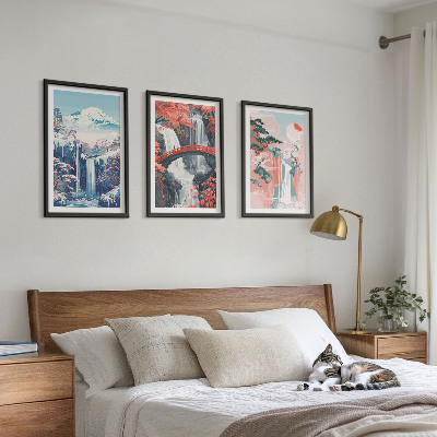 Tavelpaket med ramar Vattenfall berg bro träd