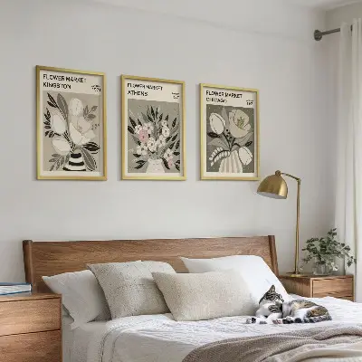 Retro blomsterarrangemang tavelvägg med ramar