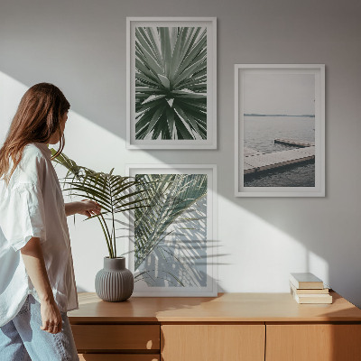 Tavelset ovanför soffa Palmblad träbro