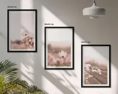 Sommarlandskap med ängsblommor tavelset med ramar