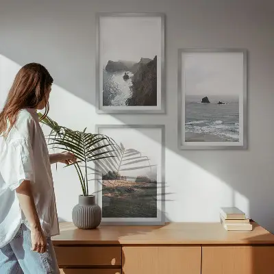 Tavelset med landskapsmotiv berg och hav för vägg ovanför soffa