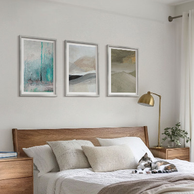 Tavelset ovanför soffa Målade abstrakta dekorationer