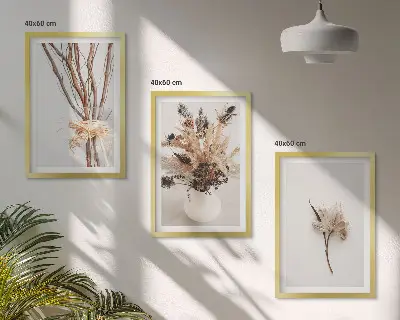 Tavelvägg med blommor och grenar minimalistiska motiv med ramar