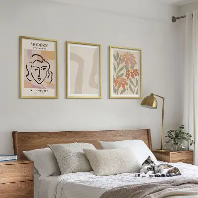 Modern abstrakt kvinna tavelset med ramar