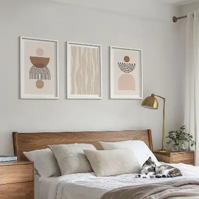 Abstrakta former brun beige set om 3 tavlor