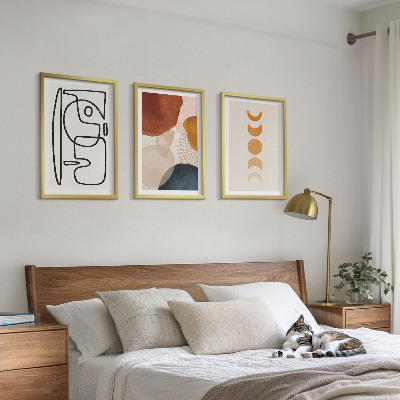 Tavelset ovanför soffa Abstrakta färgdekorationer