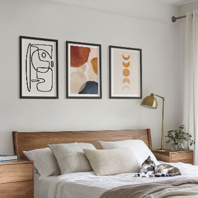 Tavelset ovanför soffa Abstrakta färgdekorationer