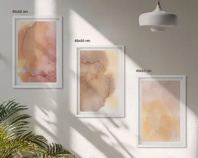 Tavelset för vägg ovanför soffa med varma akvarellfärgade texturer