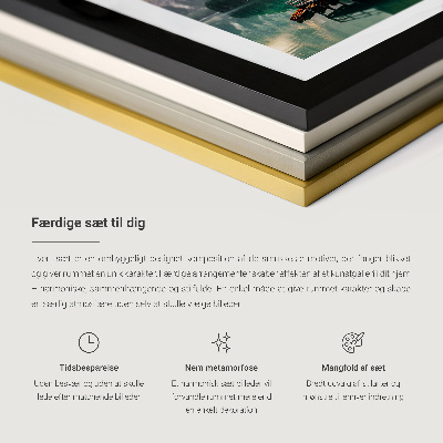 Tavelset ovanför soffa Spillda boho akvarellfärger
