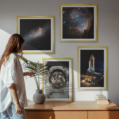 Tavelvägg med 4 tavlor Astronauter landar på månen