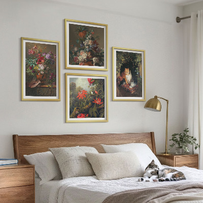 Tavelvägg med 4 tavlor Vintage blommor katter växter