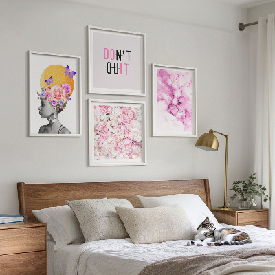 Set om 4 tavlor Blommor abstrakt porträtt av en kvinna