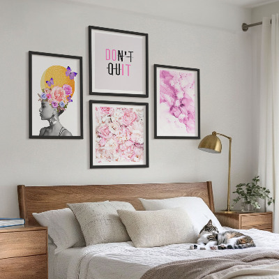 Set om 4 tavlor Blommor abstrakt porträtt av en kvinna