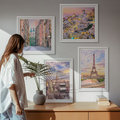 Tavelvägg ovanför soffa New York Paris Oia Warszawa skymning