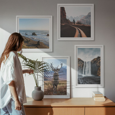 Set om 4 tavlor Bergslandskap vattenfall hjortstränder