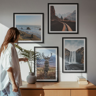 Set om 4 tavlor Bergslandskap vattenfall hjortstränder