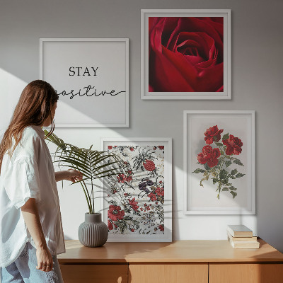 Tavelvägg med 4 tavlor Röda rosor blommor inskription