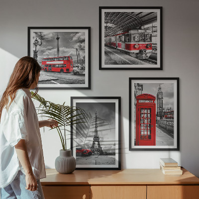 Tavelvägg ovanför soffa Ikoniska städer London Paris järnväg
