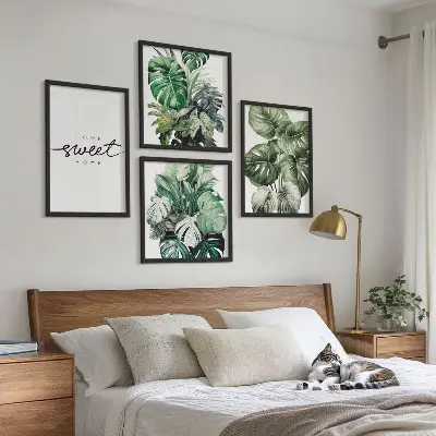Tavelvägg med gröna växter motiv med söta hem-tema ovanför soffan