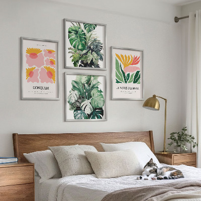 Tavelvägg ovanför soffa Blommor och löv moderna posters