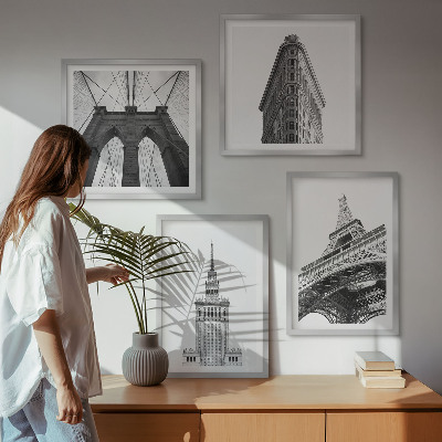 Tavelvägg ovanför soffa Arkitektur svartvit minimalism