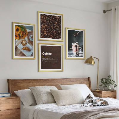 Tavelvägg ovanför soffa Italienska frukostkaffebönor