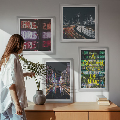 Tavelvägg med 4 tavlor Neonskyltar i staden på natten
