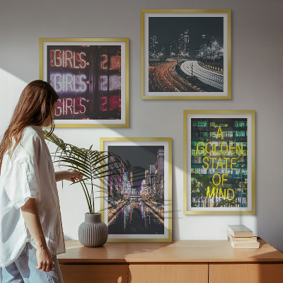 Tavelvägg med 4 tavlor Neonskyltar i staden på natten