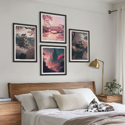Tavelvägg ovanför soffa Fantasilandskap i Japan