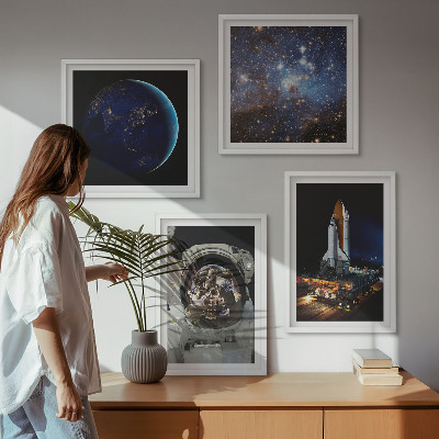 Tavelvägg med 4 tavlor Rymd-jorden astronaut raket