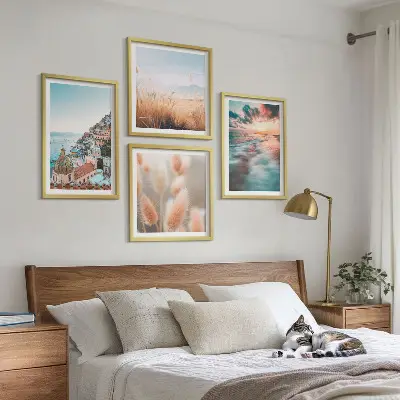 Tavelvägg med havssolnedgång och blommor motiv för tavelvägg ovanför soffa