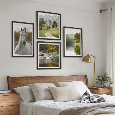 Tavelvägg med 4 tavlor Vita hästar flod natur